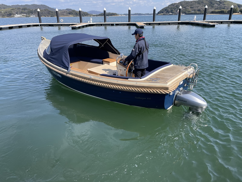 YAMAHA